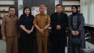 Sekda Roni Terima Audiensi GM Hotel Aston Manado
