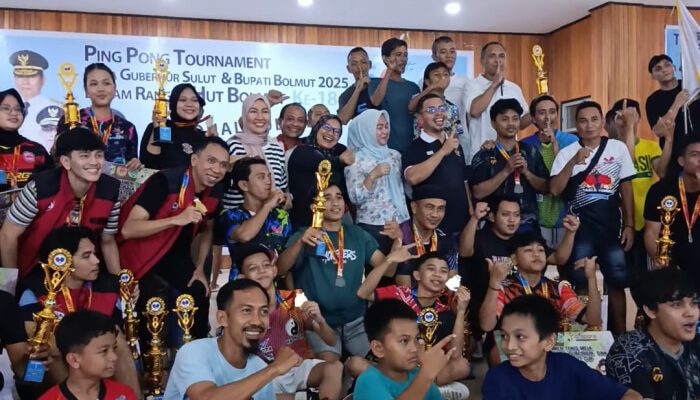 Tutup Turnamen Tenis Meja, Bupati Bolmut Sampaikan Terima Kasih ke Seluruh Atlet
