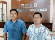 Kuasa Hukum Roy Akaseh Laporkan Syam T Ase ke DPRD Kabgor