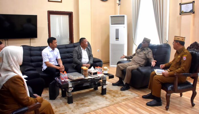 Bupati Bone Bolango Terima Kunjungan Kepala BPJS Ketenagakerjaan Gorontalo yang Baru