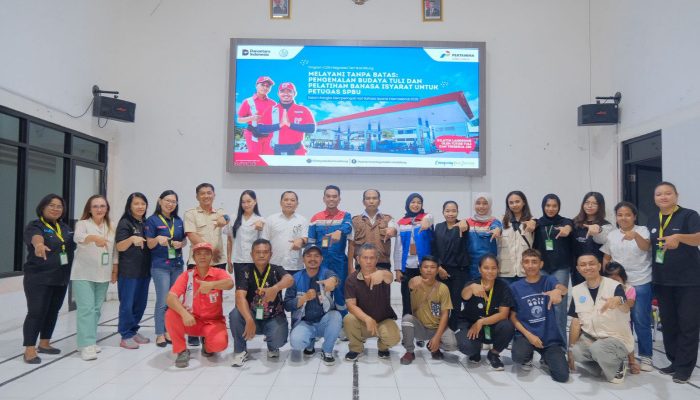 Pertamina Patra Niaga Sulawesi Latih Petugas SPBU Bahasa Isyarat