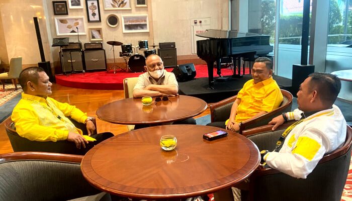 RH Lakukan Pertemuan dengan Iskandar Mangopa dan Pedro Bau: Saya Bangga Keberhasilan Mereka