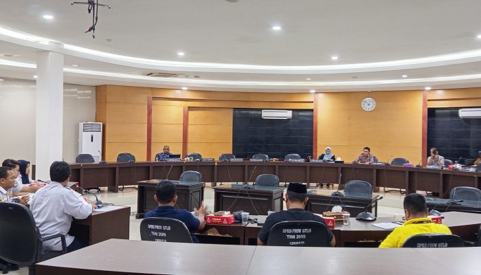 Komisi III  Mediasi Persoalan Taksi Online dan Aplikator Maxim