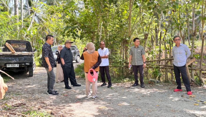 Komisi III Tinjau Progres Pembangunan JIAT di Desa Tingkohubu