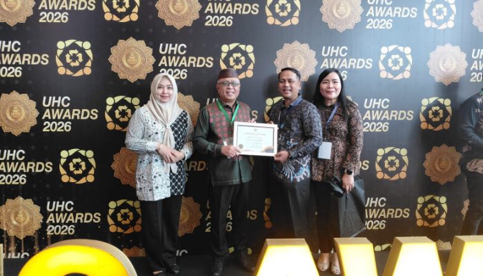 Raih UHC Award, Bupati Gorontalo: Bukti Komitmen Pemda Jamin Perlindungan Kesehatan Rakyat