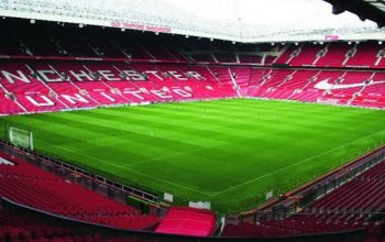 Pertama dalam Sejarah, Azan Berkumandang di Markas MU