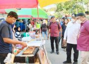Pemerintah Pastikan Takjil di Kawasan Menara Limboto Aman Dikonsumsi