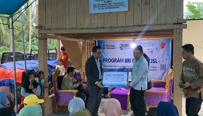 BRI Peduli Salurkan 2000 Paket Sembako kepada Masyarakat Boalemo