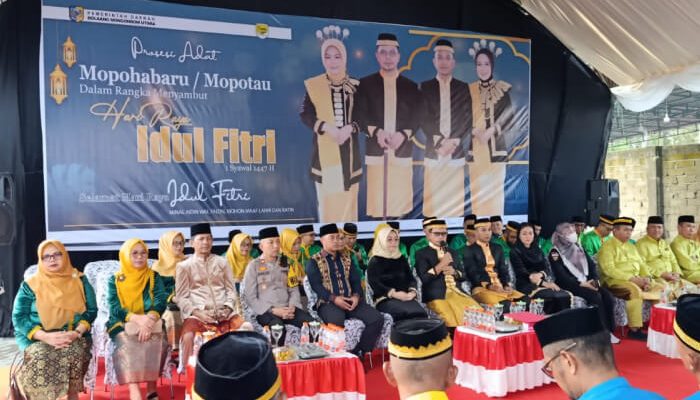 Prosesi Adat Mopohabaru, Bupati Boltara Terima Daftar Imam dan Khatib Idulfitri