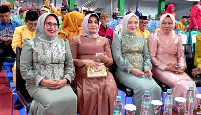 Anggota DPD RI Rahmijati Jahja Hadiri Dua Lo Ulipu