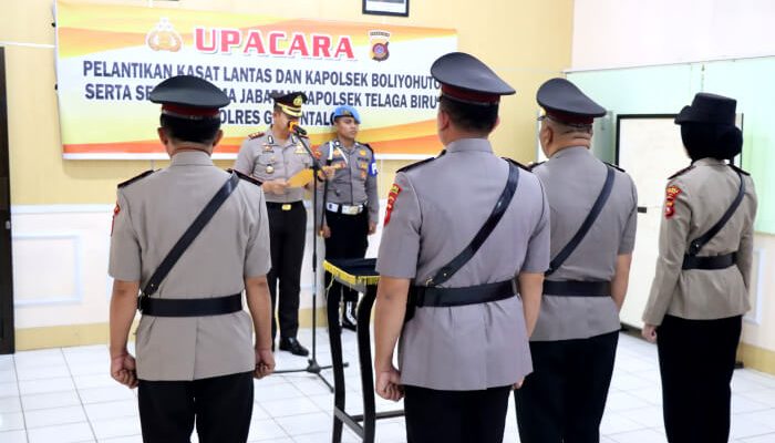 Kapolres Gorontalo Pimpin Pelantikan Kasat Lantas dan Sertijab Dua Kapolsek