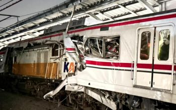 Update Kecelakaan Kereta Bekasi: 14 Meninggal Dunia dan 84 Korban Luka