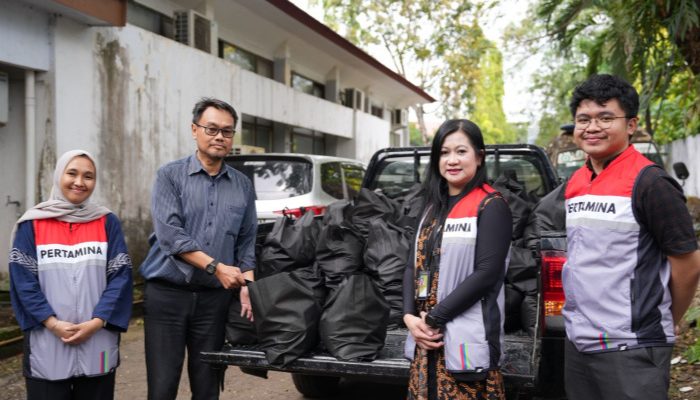 Peringati Hari Buruh, Pertamina Sulawesi Salurkan Bantuan Ratusan Paket Sembako di Sulsel