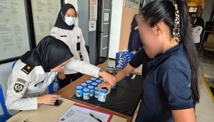 Perkuat Integritas Pemasyarakatan, Lapas Perempuan Jakarta Gelar Ikrar Bersih dari Narkoba, Handphone Ilegal dan Penipuan