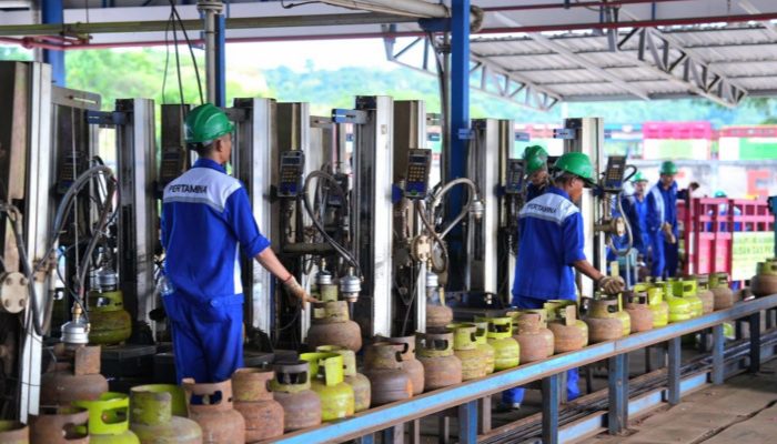 Pertamina Sulawesi Tambah 392.910 Pasokan LPG 3 Kg Selama Libur Kenaikan Yesus Kristus dan Long Weekend