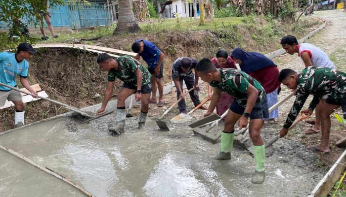 Satgas TMMD 128, Jalan Rabat Beton Desa Hutamonu Mendekati Target Akhir