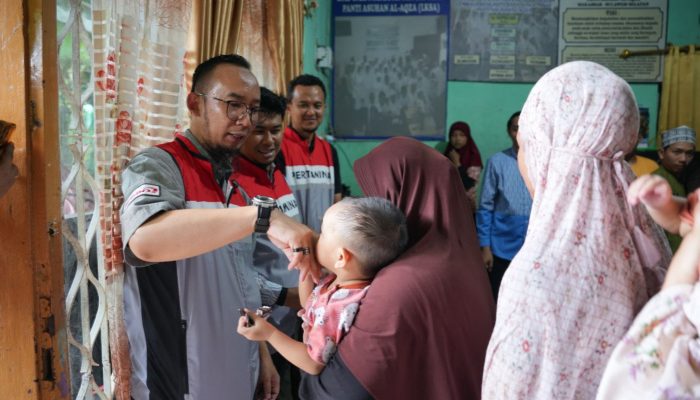 Pertamina Sulawesi Hadirkan Program Pertamina BERKAH bagi Anak Yatim di Makassar