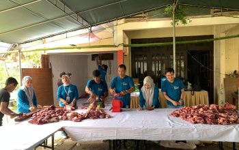 Idul Adha Penuh Makna, Grand Q Hotel Gorontalo Salurkan Daging Kurban untuk Sesama
