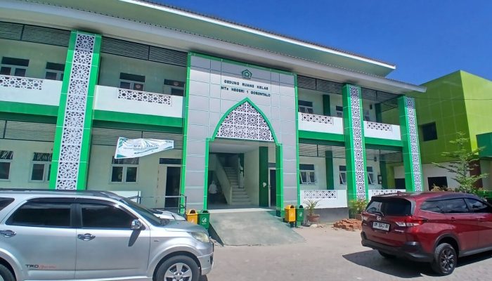 “Sukarela Tapi Terasa Wajib”, Wali Murid Keluhkan Sumbangan Rp400 Ribu di MTsN 1 Gorontalo