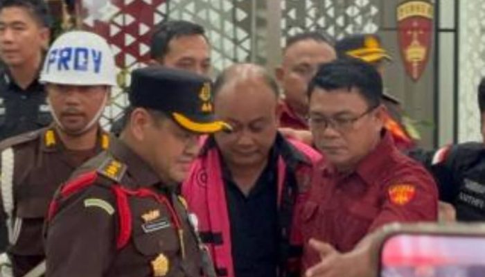Usai Dicopot, Mantan Kepala BGN Dadan Hindayana Kini Ditahan Kejagung