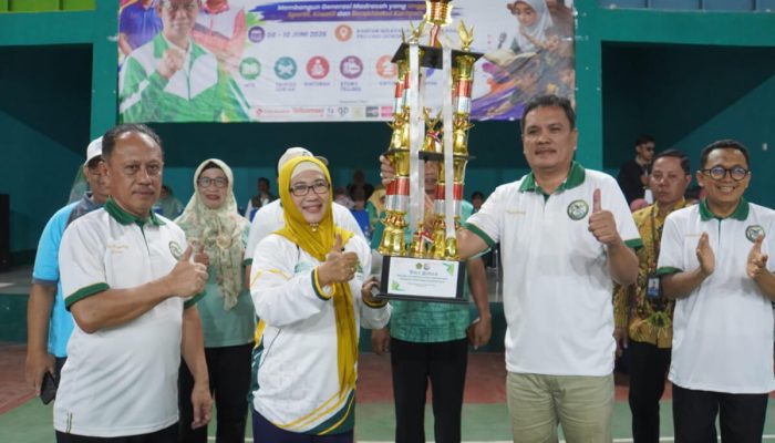 Sukses Juara Umum PORSEMA, Kakan Kemenag Kota Gorontalo Apresiasi Atlet dan Pembina