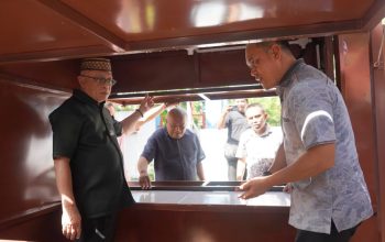 Gerobak Baru, Harapan Baru: UMKM Kabupaten Gorontalo Dapat Suntikan Semangat