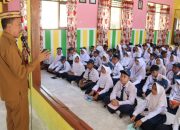 Pastikan MPLS Berjalan Baik, Kadis Dikbud Kabgor Turun Langsung ke Sejumlah Sekolah
