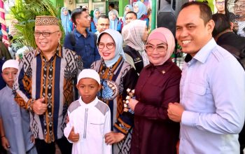 Bupati Gorontalo Puji Konsistensi Senator Rahmijati Jahja dan IDI Bantu Warga Kurang Mampu