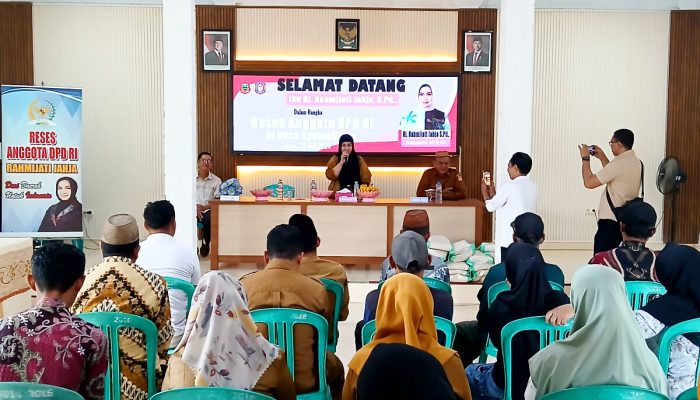 Reses di Pulubala, Rahmijati Jahja Tampung Berbagai Aspirasi dari Masyarakat