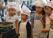 Chef Cilik Beraksi! Junior Chef Cooking Class ASTON Gorontalo Sukses Bikin Anak-anak Ketagihan Belajar Memasak