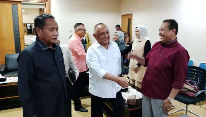 Tak Ada Warna Partai, Yang Ada Hanya Kepentingan Masyarakat Gorontalo