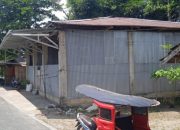 Warga Mongkonai Protes Rencana Pembongkaran Masjid Nurussalam: Status Wakaf dan IMB Jadi Pokok Persoalan