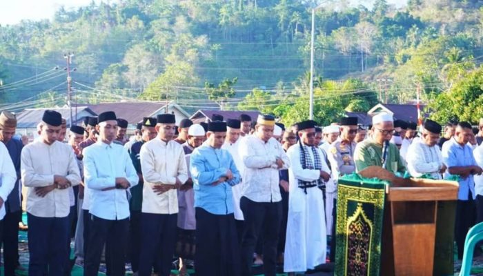 Ikhtiar Minta Hujan, Bupati-Wabup bersama Warga Boltara Laksanakan Salat Istisqa