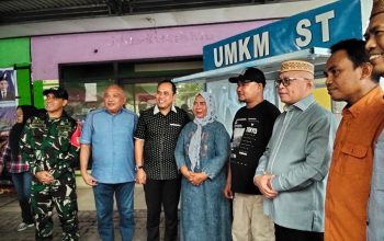 Pemkab Gorontalo Salurkan Booth UMKM, Dorong Penataan Kuliner di Kecamatan
