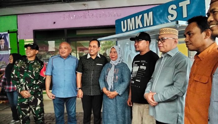 Pemkab Gorontalo Salurkan Booth UMKM, Dorong Penataan Kuliner di Kecamatan