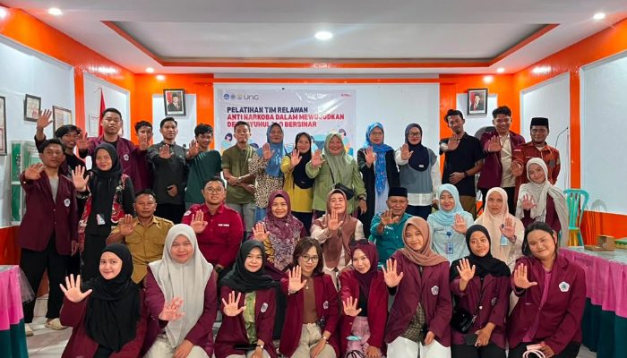 Mahasiswa KKN Tematik UNG Gelar Pelatihan Tim Relawan Anti Narkoba di Desa Ayuhulalo