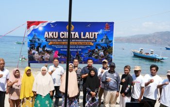 Jaga Laut, Layani Rakyat: Kolaborasi Imigrasi Gorontalo dan TNI AL di Pesisir Bone Bolango