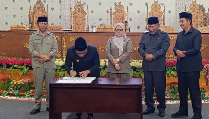Bupati Sirajudin Lasena Hadiri Paripurna DPRD Boltara, APBD-P 2026 Fokus pada Layanan Dasar