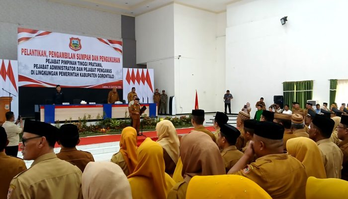 Bupati Sofyan Puhi Lantik Pejabat Pemkab Gorontalo, Ingatkan Jabatan Bukan Sekadar Posisi