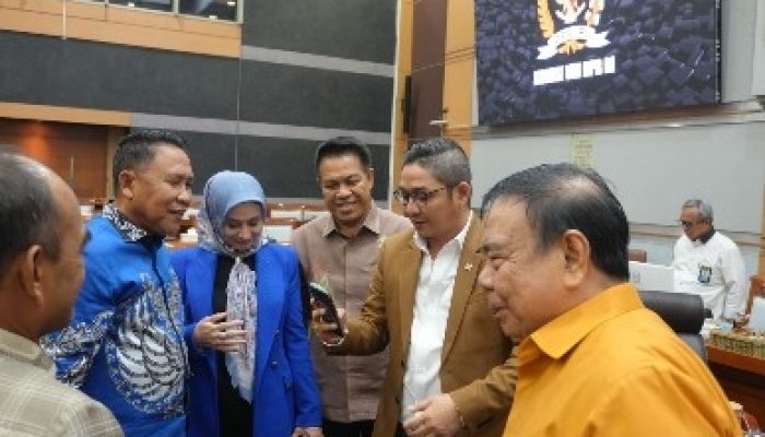 Perjuangkan Anggaran Asrama Haji, Komisi III Disuport Pasha Ungu yang Langsung Telepon Menteri Haji