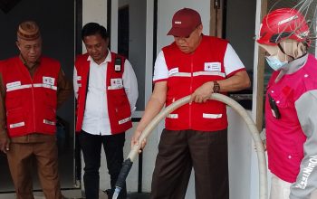 21 Hari 1 Juta Liter Air Bersih Terdistribusi, PMI Gorontalo Kembali Turun ke Tilango