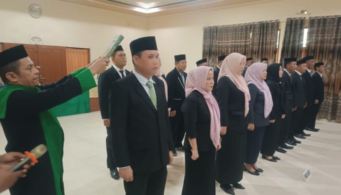 Bupati Sofyan Puhi Kembali Lantik Pejabat Pemkab Gorontalo, Ini Daftarnya