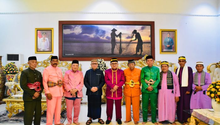 Lembaga Adat Tegaskan Pulanga untuk Bupati Sofyan Puhi Sudah Sesuai Tatanan Adat: Bukan Sembarangan
