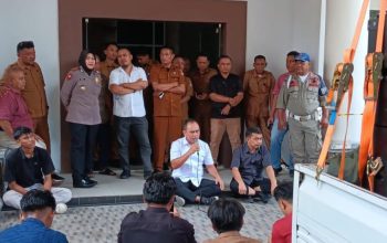 Ketua DPRD Kabgor Respons Aksi Unjuk Rasa Warga Padengo, Segera Gelar RDP