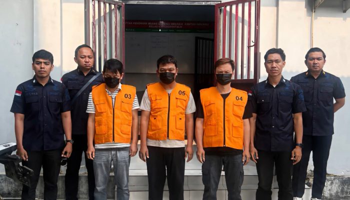 Langgar Izin Tinggal, Imigrasi Gorontalo Deportasi Tiga WNA Cina