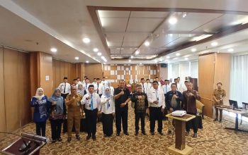 Bupati Gorontalo Minta Camat Tinggalkan Budaya Dilayani, Harus Melayani