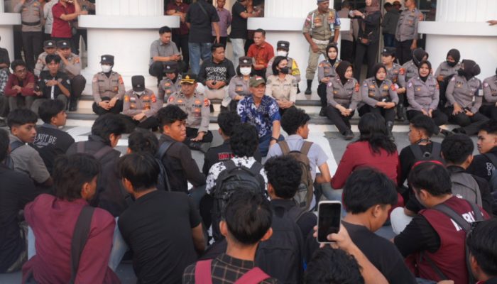 Deprov Gorontalo Akan Tindaklanjuti Aspirasi Mahasiswa UNG